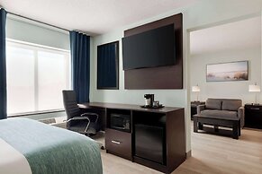 Wingate by Wyndham Salisbury