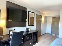 Wingate by Wyndham Salisbury