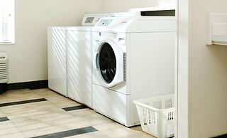 Sonesta Simply Suites Detroit Ann Arbor