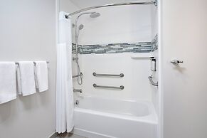 EVEN Hotel Ann Arbor S - University Area by IHG