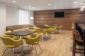 EVEN Hotel Ann Arbor S - University Area by IHG