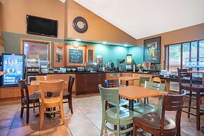 AmericInn by Wyndham Coon Rapids