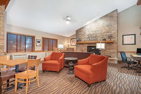 AmericInn by Wyndham Coon Rapids