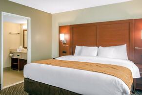 Comfort Inn & Suites Biloxi - D'Iberville