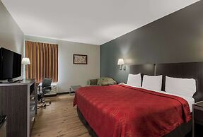 Econo Lodge Inn & Suites