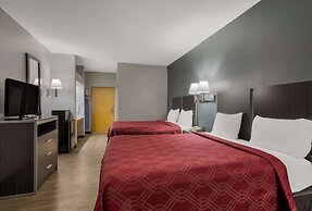 Econo Lodge Inn & Suites