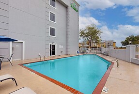 Wingate by Wyndham Hattiesburg