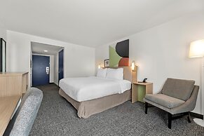 Spark by Hilton Biloxi Ocean Springs