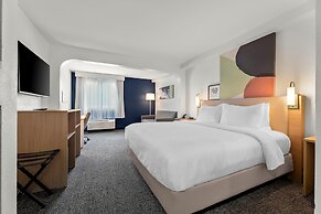 Spark by Hilton Biloxi Ocean Springs