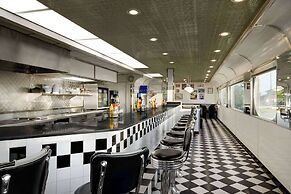 Travelodge by Wyndham Vaughn