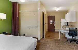 Extended Stay America Suites Long Island Bethpage