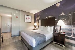 Clarion Pointe Greensboro Airport