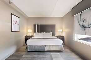 Clarion Pointe Greensboro Airport