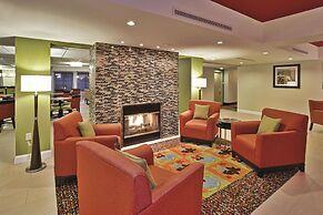 La Quinta Inn & Suites Summersville / New River National Park