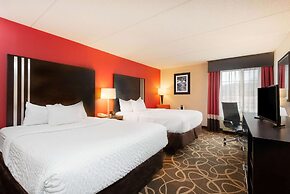 La Quinta Inn & Suites Summersville / New River National Park