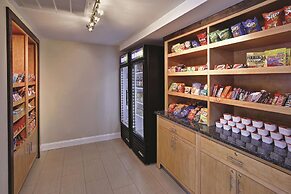 La Quinta Inn & Suites Summersville / New River National Park