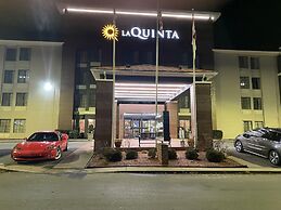 La Quinta Inn & Suites Summersville / New River National Park