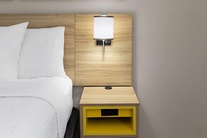 Days Inn by Wyndham Tulsa Central