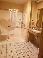 Days Inn by Wyndham Tulsa Central