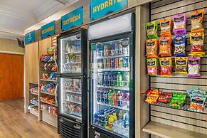 Clarion Pointe Medford