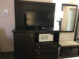 Clarion Pointe Medford