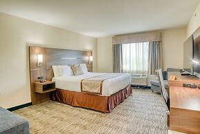 Evergreen Inn and Suites