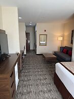 Evergreen Inn and Suites