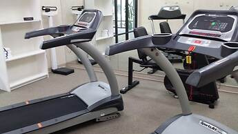 Evergreen Inn and Suites