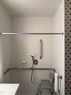 Evergreen Inn and Suites
