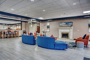 Evergreen Inn and Suites