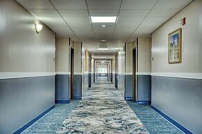 Evergreen Inn and Suites