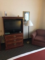 Evergreen Inn and Suites
