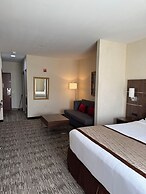 Evergreen Inn and Suites