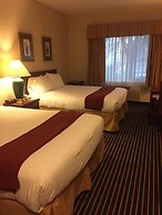 Evergreen Inn and Suites