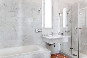 Radisson Blu Plaza Hotel, Helsinki