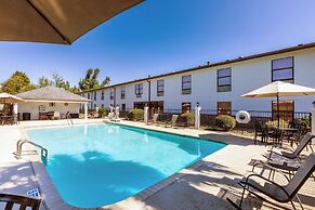 Holiday Inn Express Breaux Bridge by IHG