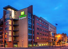 Holiday Inn Express Glasgow City Centre Riverside by IHG