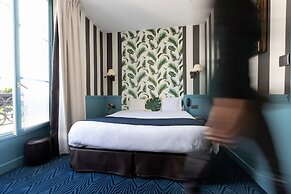 Hotel du Théâtre by Patrick Hayat