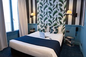 Hotel du Théâtre by Patrick Hayat