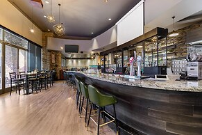 Best Western Plus Mission City Lodge