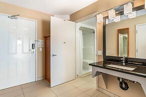 Best Western Plus Mission City Lodge