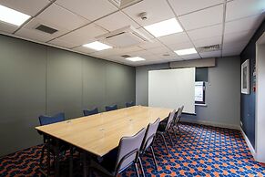 Holiday Inn Express Perth by IHG