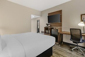Best Western Plus Lexington Inn
