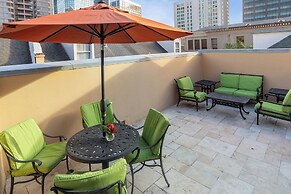 voco St. James by IHG