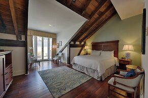 voco St. James by IHG