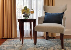 voco St. James by IHG