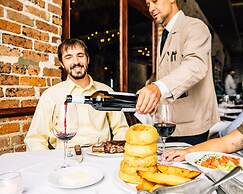 voco St. James by IHG