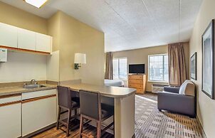 Extended Stay America Select Suites Chicago Lombard Oakbrook