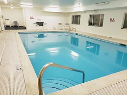 Days Inn & Suites by Wyndham of Morris
