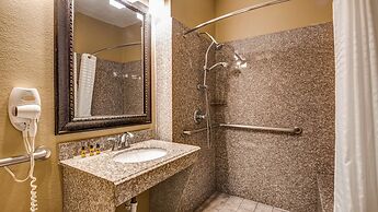 Best Western Plus Heritage Inn